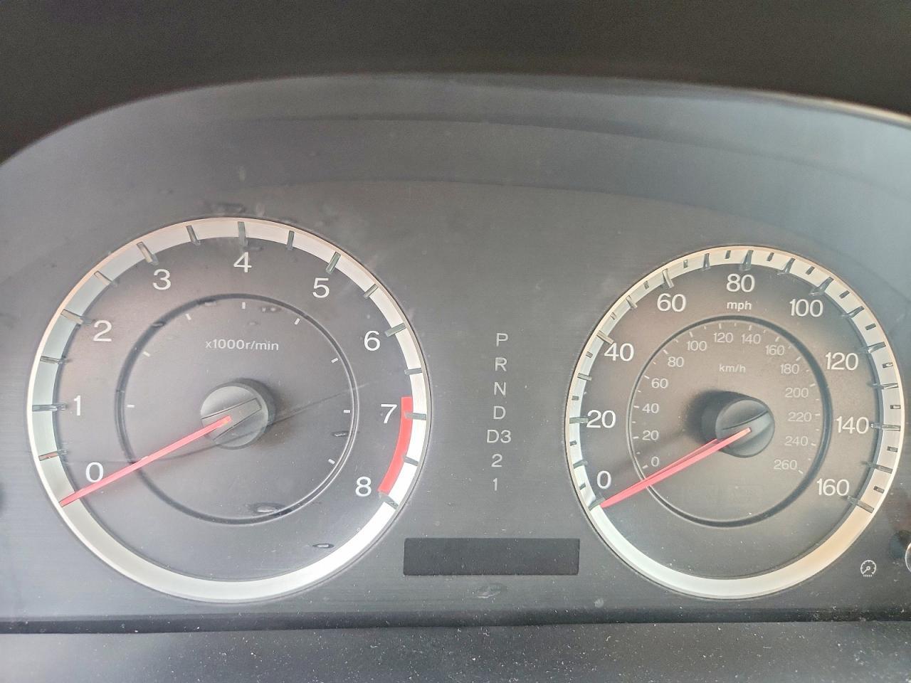 2010 HONDA ACCORD LX — Фото 9 из 12