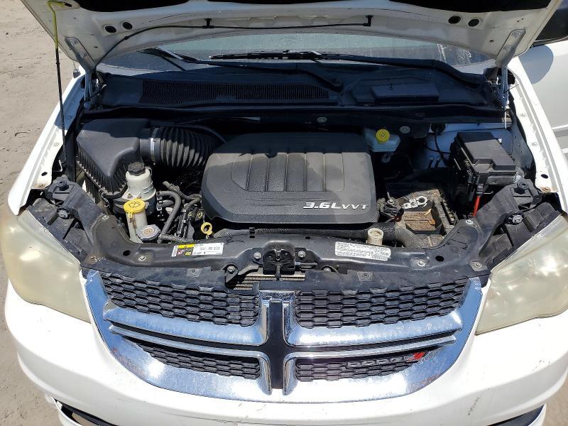 2013 DODGE GRAND CARAVAN SE — Фото 12 из 13