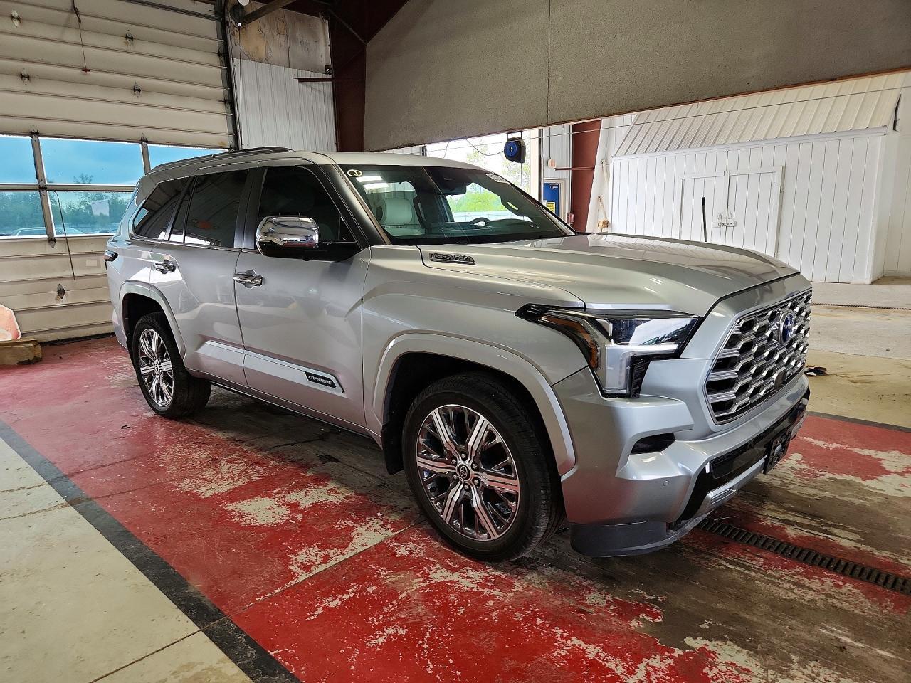2024 TOYOTA SEQUOIA CAPSTONE — Фото 4 из 14