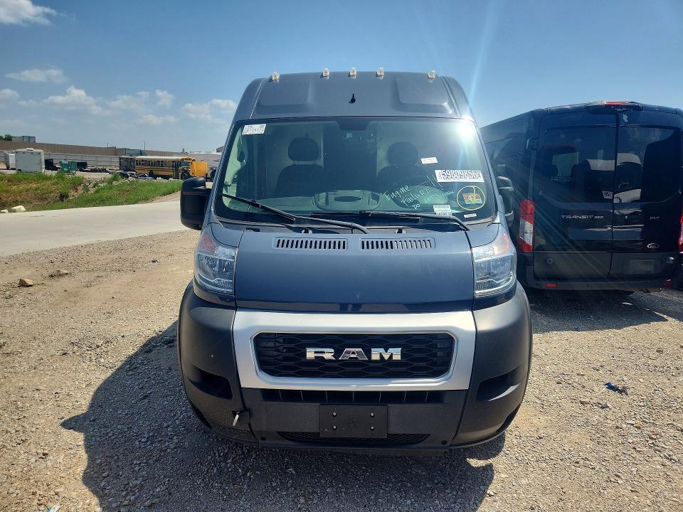 2020 RAM PROMASTER 3500 DELIVERY VAN — Фото 5 из 12