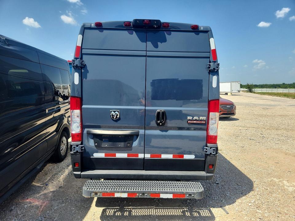2020 RAM PROMASTER 3500 DELIVERY VAN — Фото 6 из 12