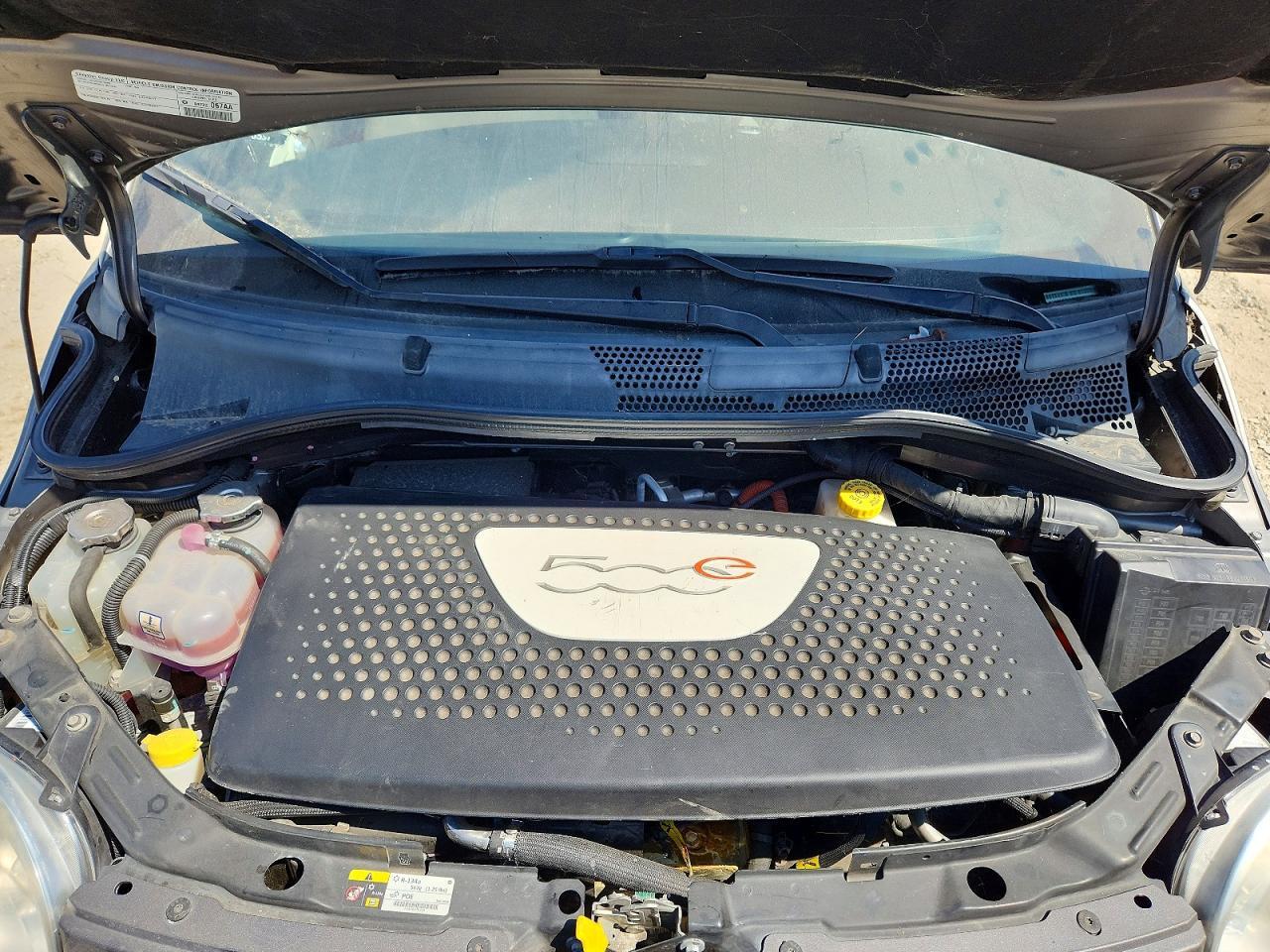 2013 FIAT 500 ELECTRIC — Фото 12 из 14