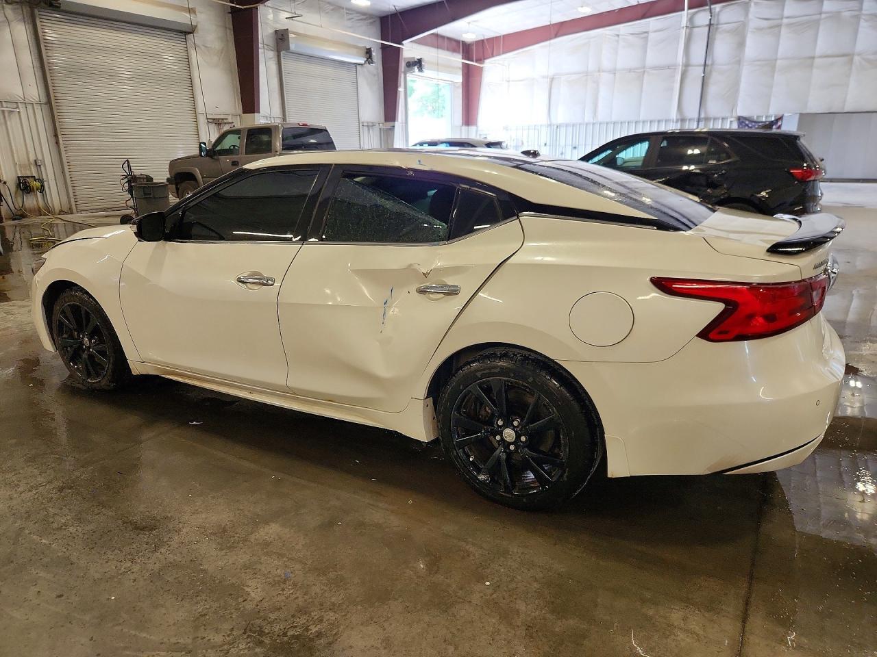 2016 NISSAN MAXIMA 3.5 S — Фото 2 из 12