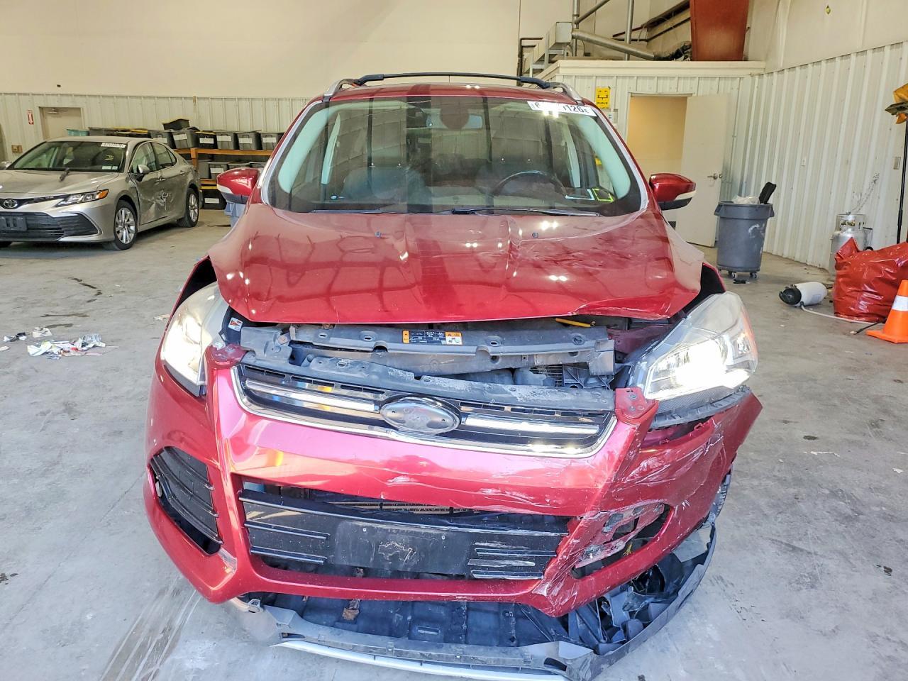 2013 FORD ESCAPE TITANIUM — Фото 5 из 13