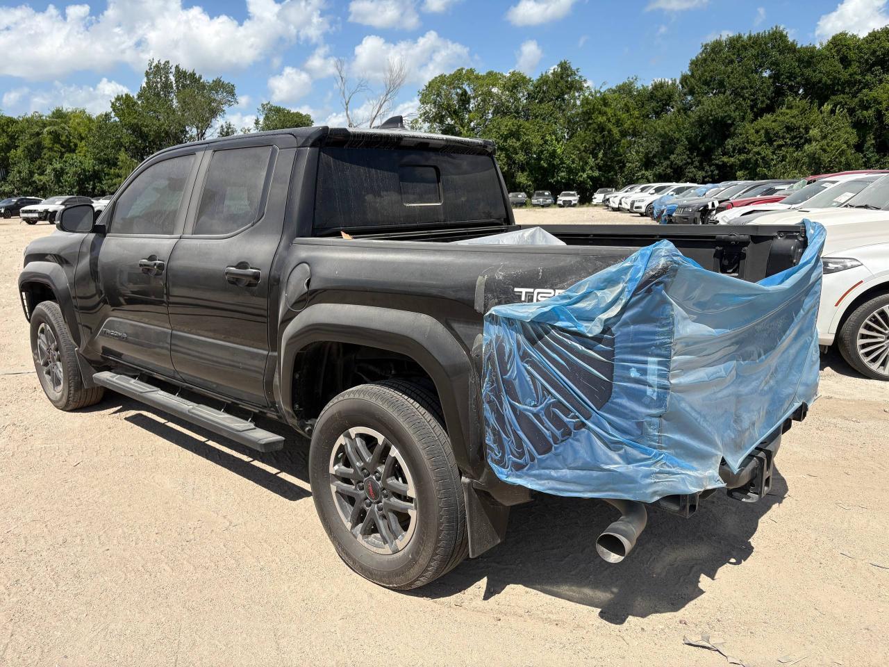 2024 TOYOTA TACOMA TRD SPORT — Фото 6 из 8