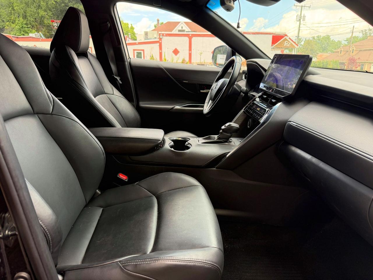 2024 TOYOTA VENZA NIGHTSHADE EDITION — Фото 10 из 14
