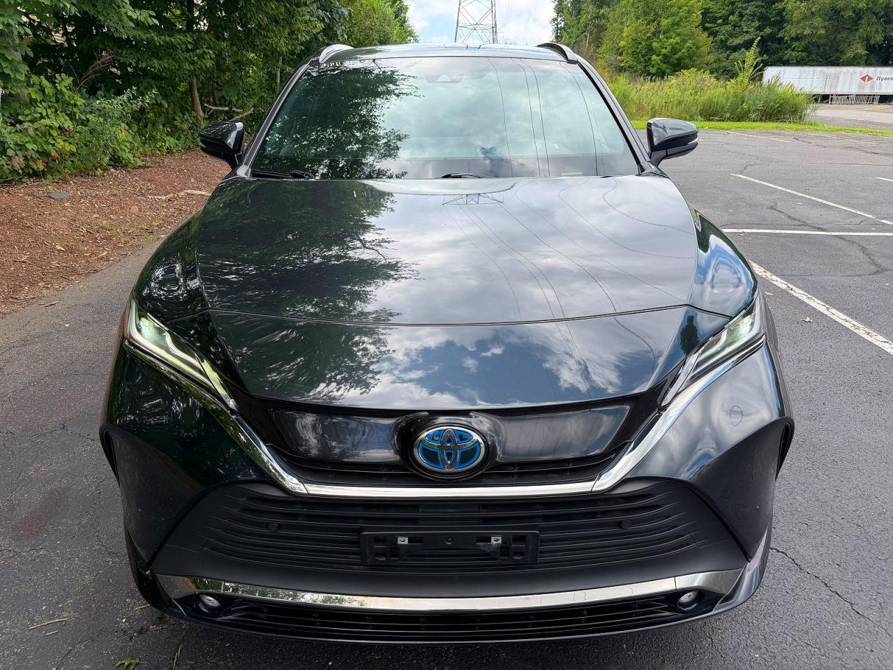 2024 TOYOTA VENZA NIGHTSHADE EDITION — Фото 5 из 14