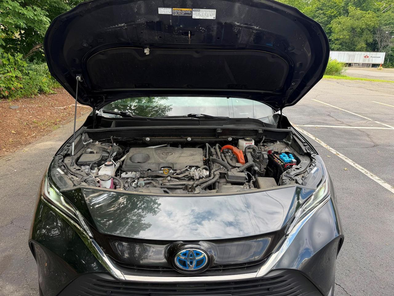 2024 TOYOTA VENZA NIGHTSHADE EDITION — Фото 6 из 14