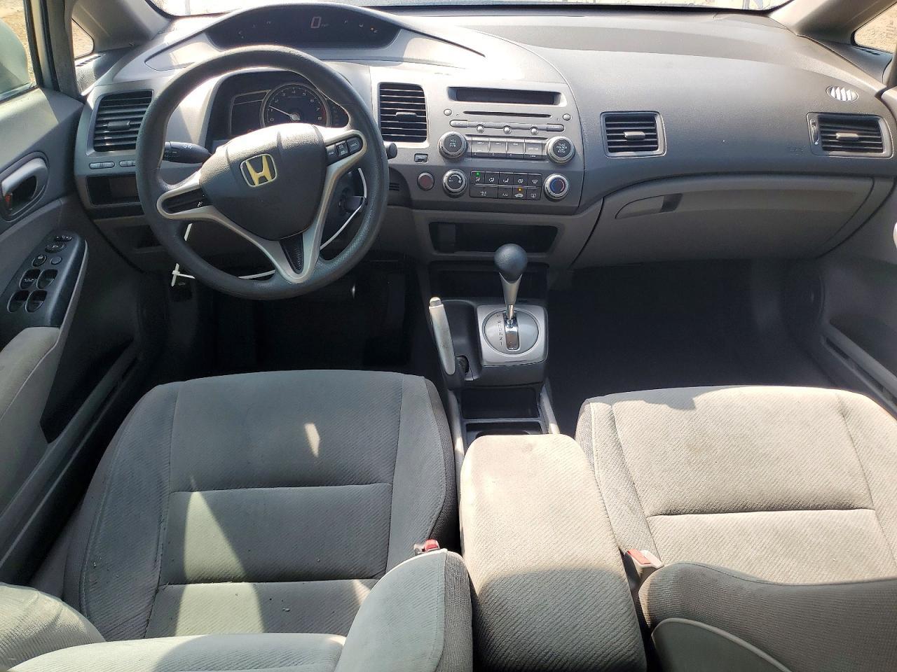 2010 HONDA CIVIC LX — Фото 8 из 13