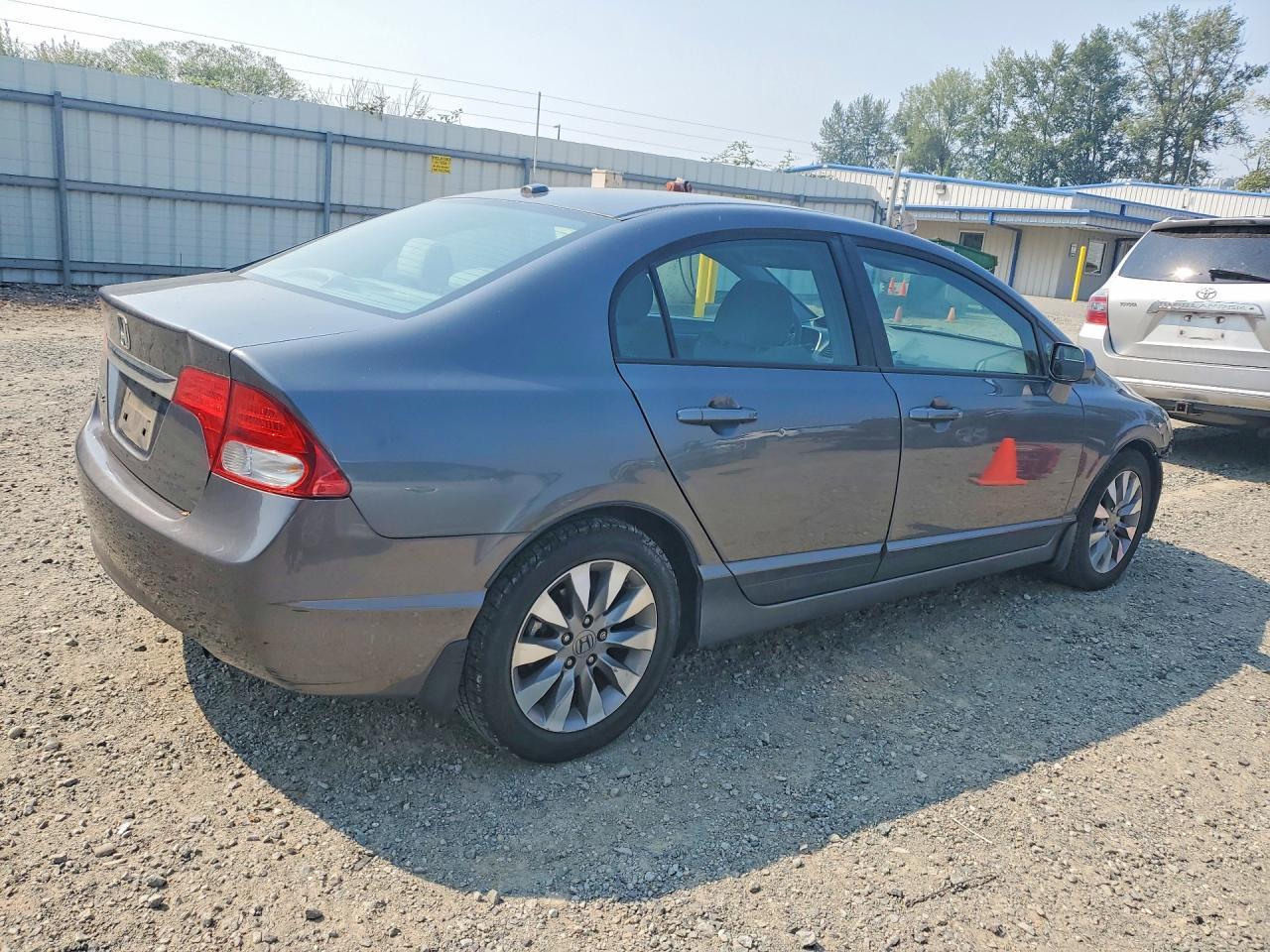 2010 HONDA CIVIC EX — Фото 3 из 12