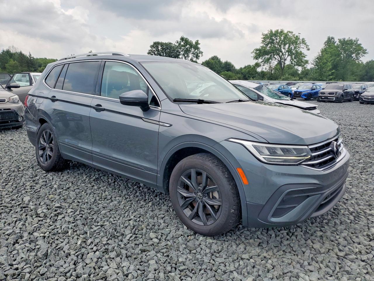 2024 VOLKSWAGEN TIGUAN SE/WOLFSBURG — Фото 4 из 13