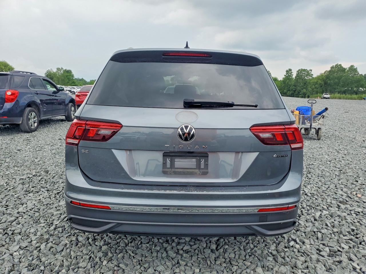 2024 VOLKSWAGEN TIGUAN SE/WOLFSBURG — Фото 6 из 13