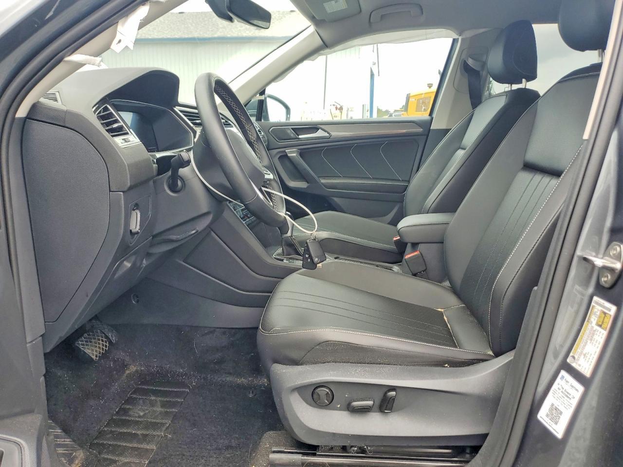 2024 VOLKSWAGEN TIGUAN SE/WOLFSBURG — Фото 7 из 13