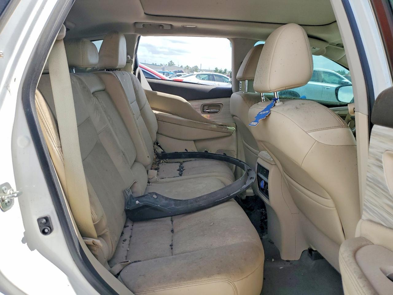 2016 NISSAN MURANO PLATINUM — Фото 11 из 13