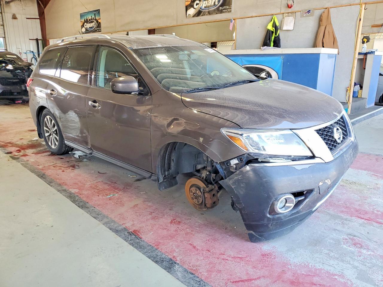 2016 NISSAN PATHFINDER SV — Фото 4 из 13
