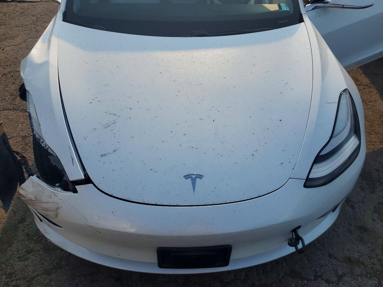 2020 TESLA MODEL 3 — Фото 11 из 12