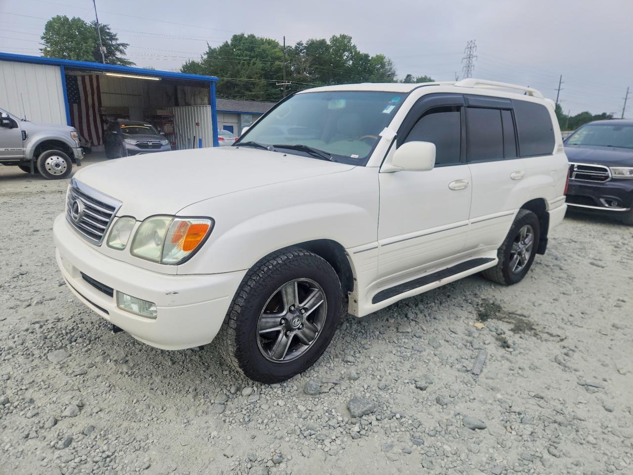 2007 LEXUS LX JTJHT00W074020571