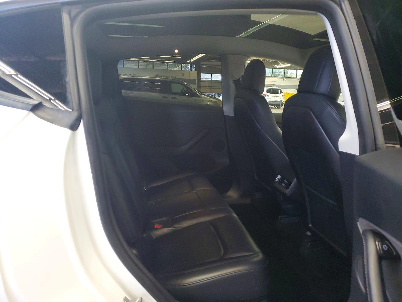 2020 TESLA MODEL  Y — Фото 10 из 12