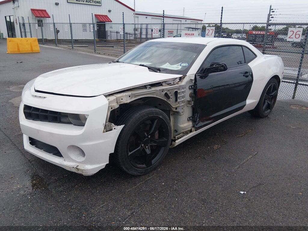 2G1FK1EJ6D9222915 2013 CHEVROLET CAMARO photo no. 2