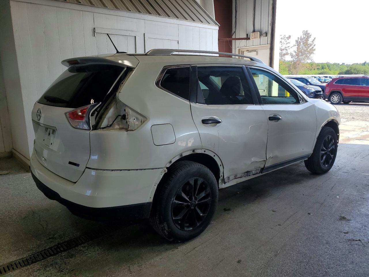 2016 NISSAN ROGUE SV — Фото 3 из 14