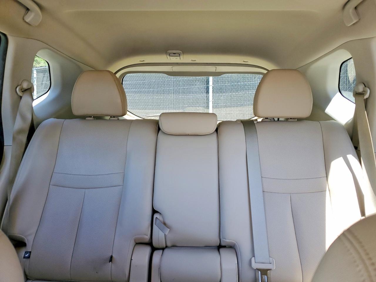2016 NISSAN ROGUE SL — Фото 10 из 13