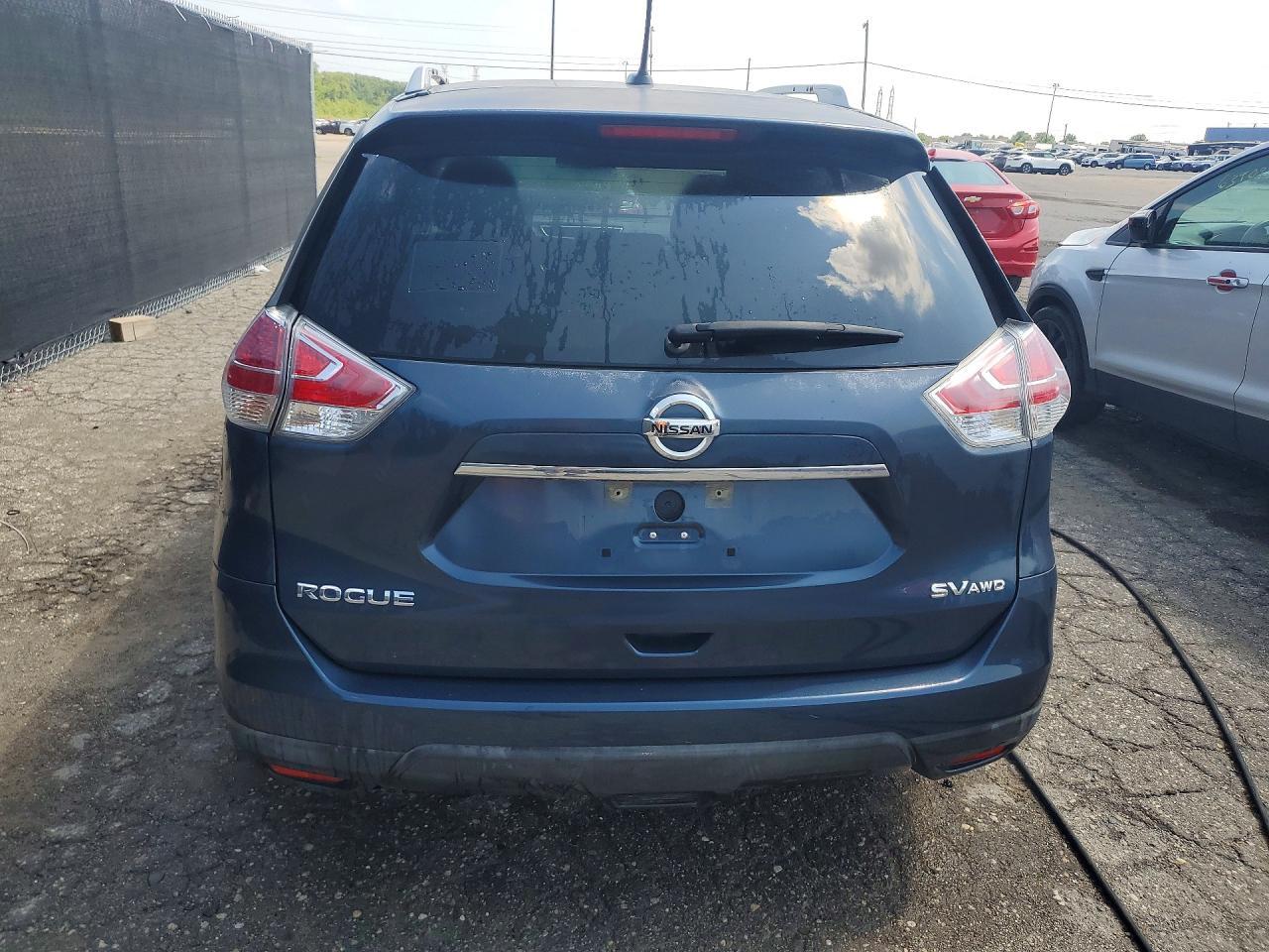 2016 NISSAN ROGUE SV — Фото 6 из 12