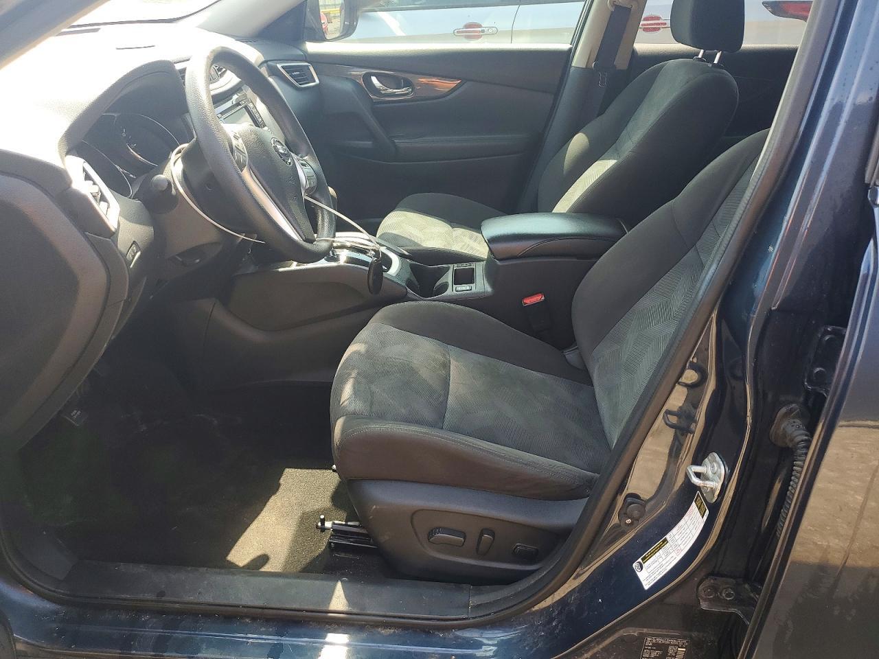 2016 NISSAN ROGUE SV — Фото 7 из 12