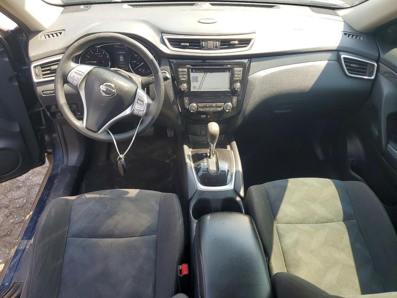 2016 NISSAN ROGUE SV — Фото 8 из 12