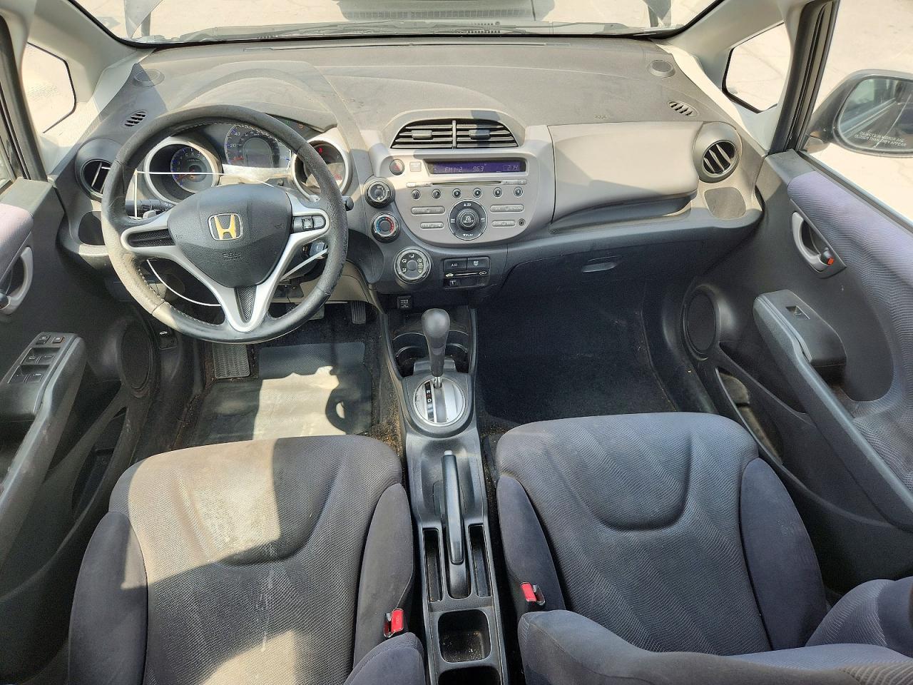 2010 HONDA FIT SPORT — Фото 8 из 13