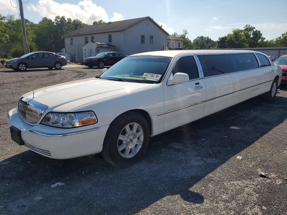 2007 LINCOLN TOWN CAR 1L1FM88W97Y636026