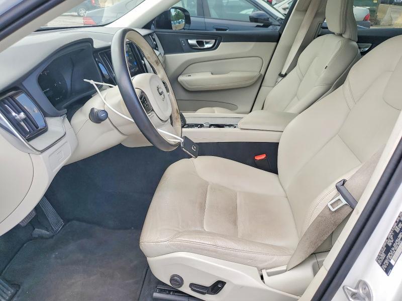 2024 VOLVO XC60 PLUS — Фото 7 из 13