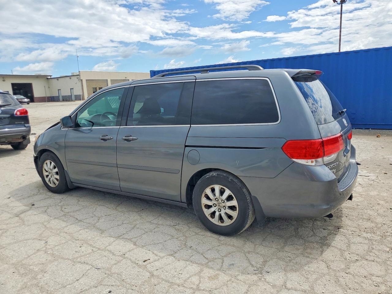 2010 HONDA ODYSSEY EX — Фото 2 из 13