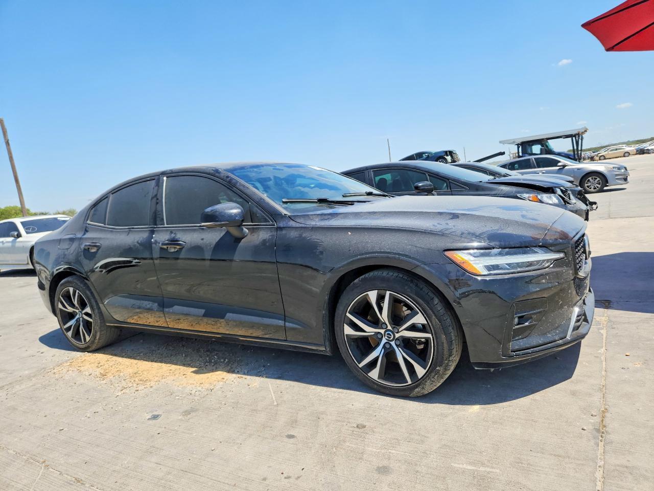 2024 VOLVO S60 PLUS — Фото 4 из 12