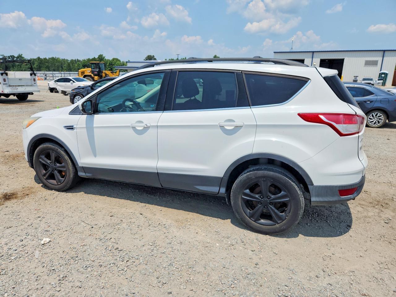 2013 FORD ESCAPE SE — Фото 2 из 13