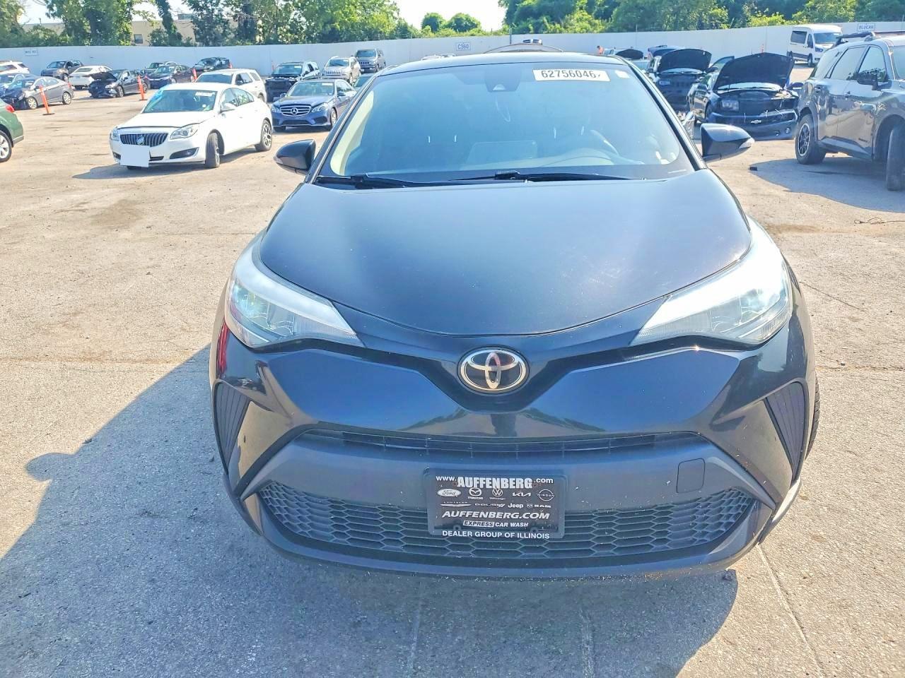 2020 TOYOTA C-HR LE — Фото 5 из 12