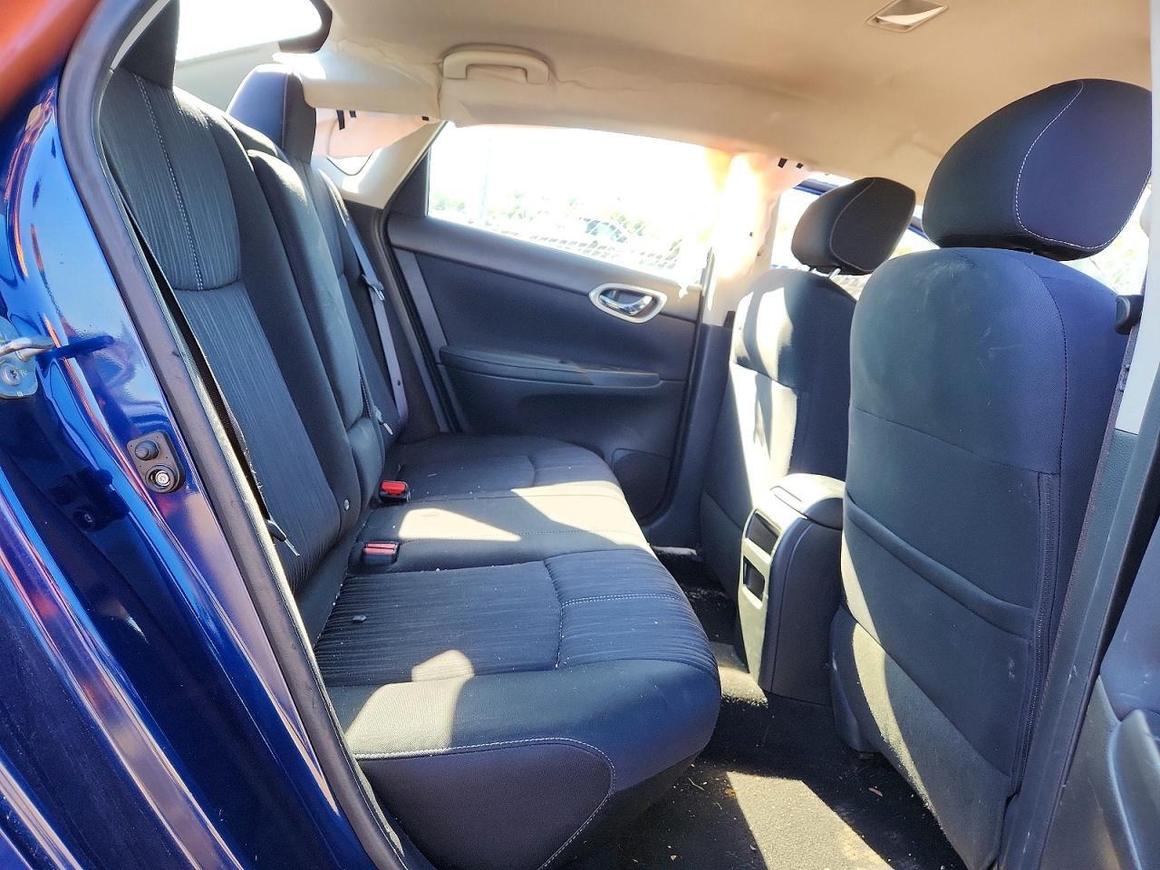 2016 NISSAN SENTRA SV — Фото 10 из 13