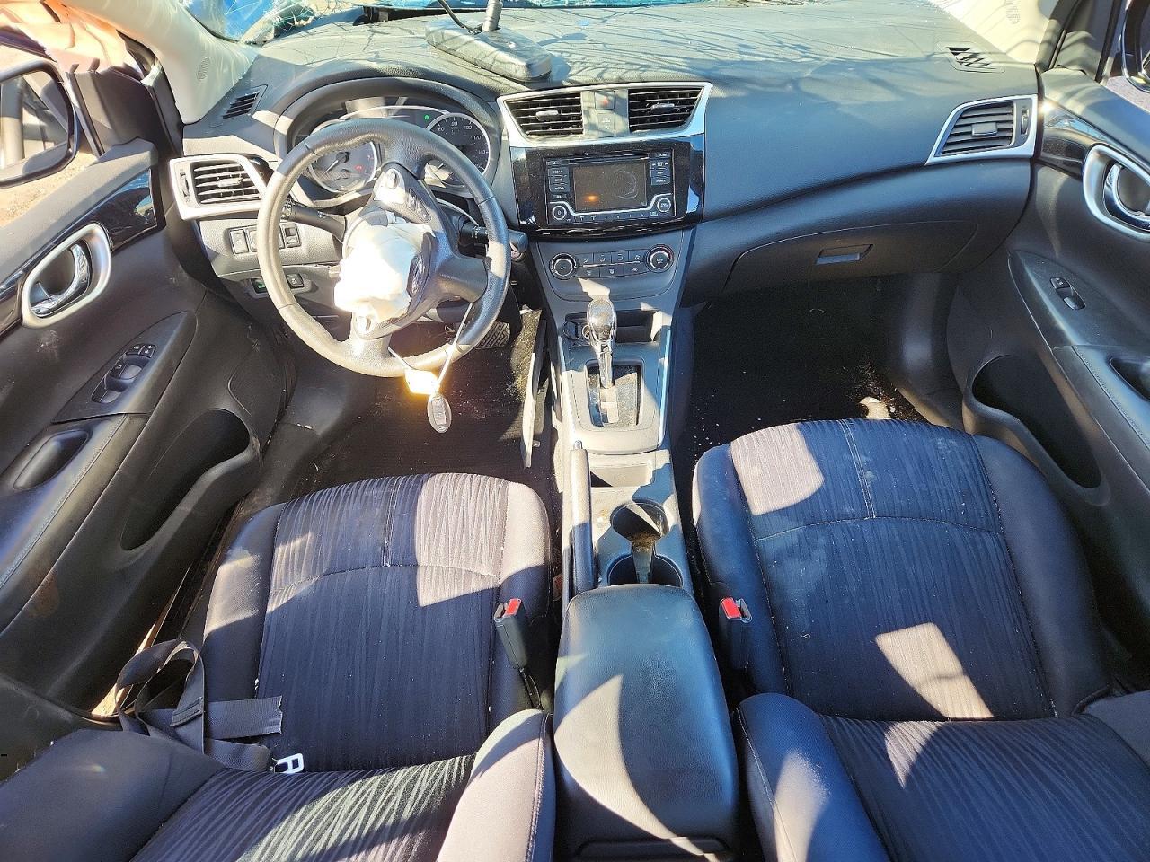 2016 NISSAN SENTRA SV — Фото 8 из 13