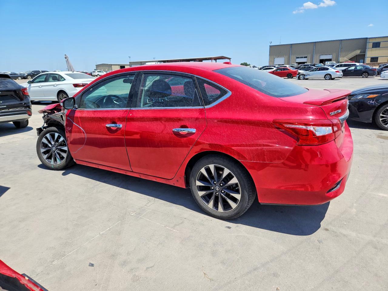 2016 NISSAN SENTRA SR — Фото 2 из 12
