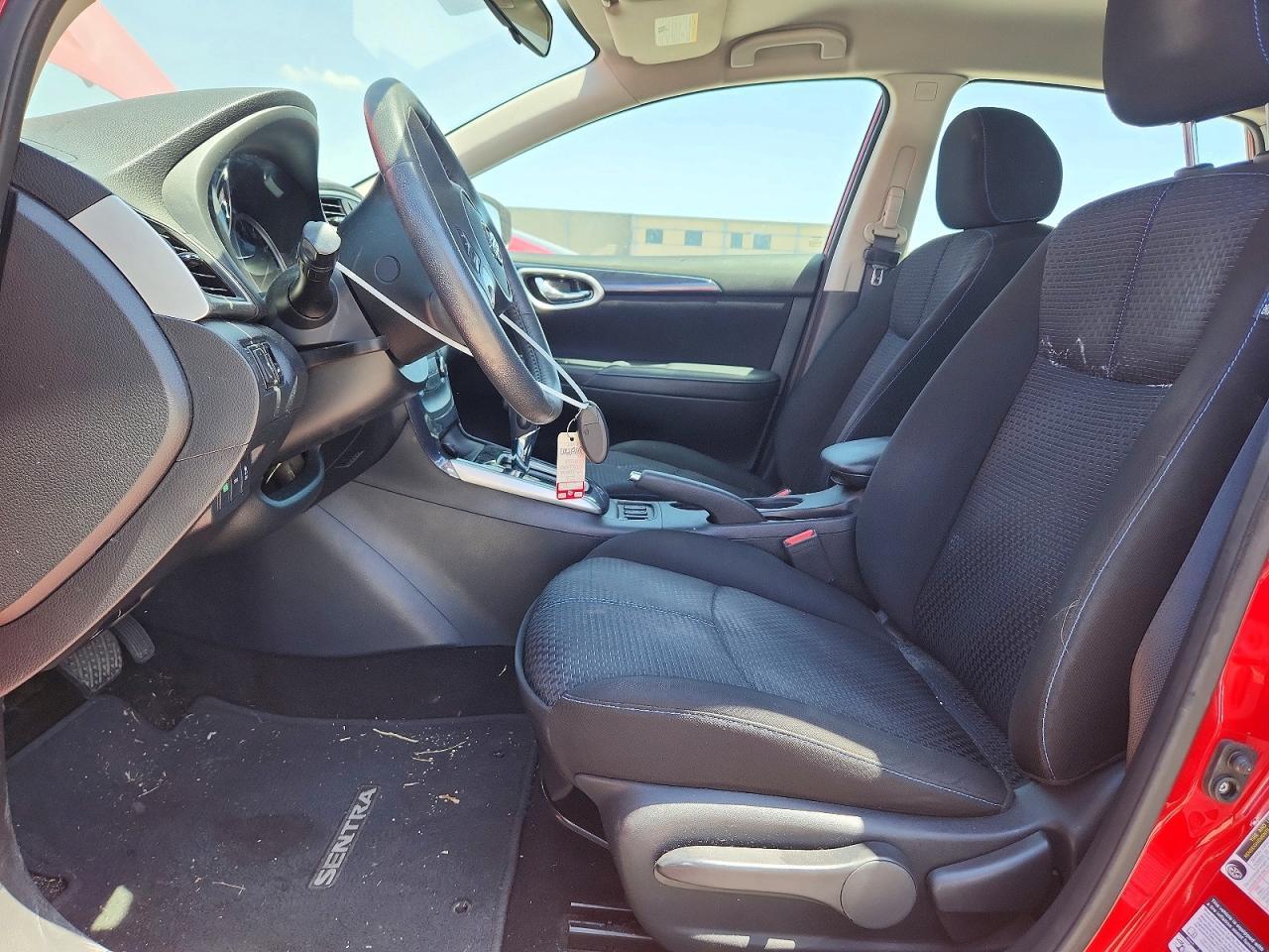 2016 NISSAN SENTRA SR — Фото 7 из 12