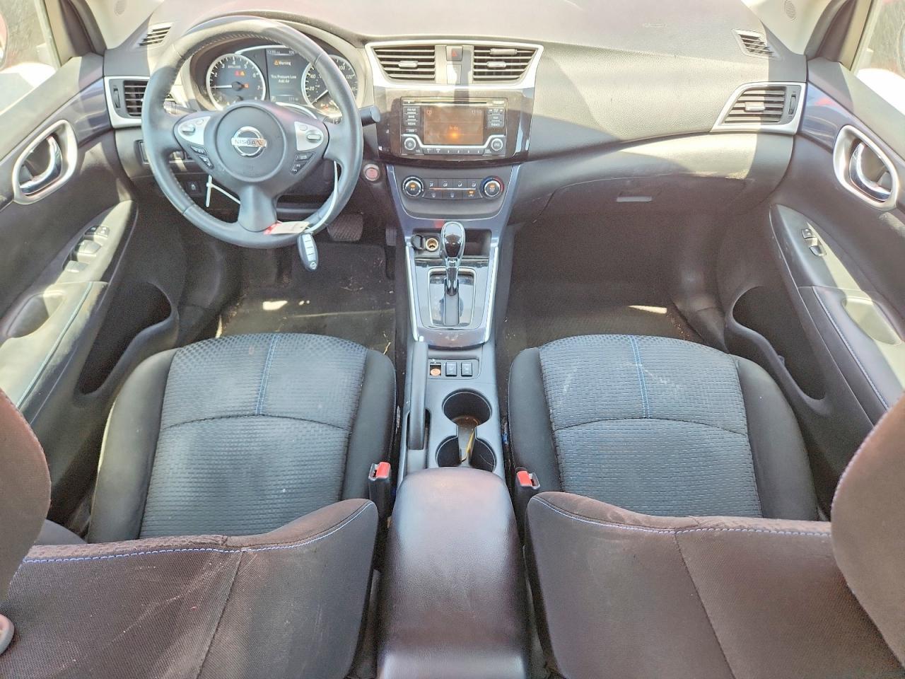 2016 NISSAN SENTRA SR — Фото 8 из 12