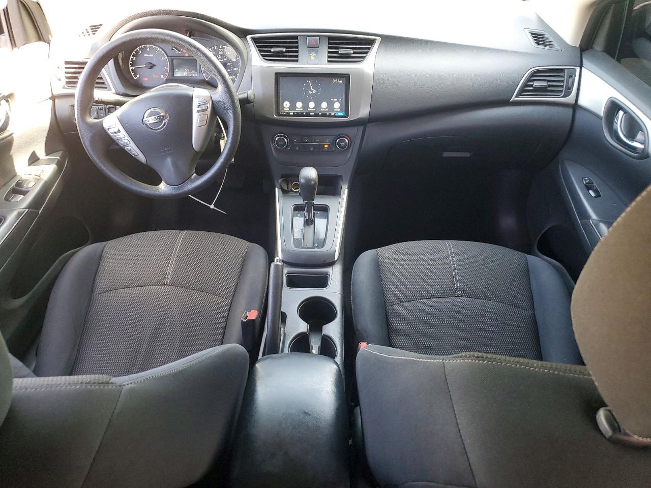 2016 NISSAN SENTRA S — Фото 8 из 12