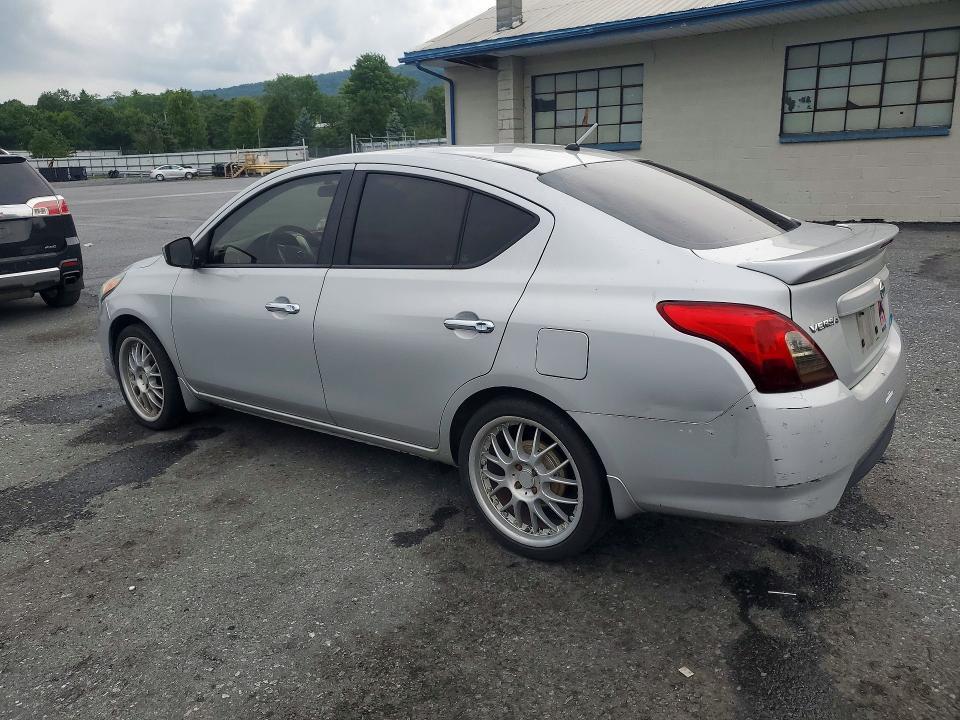 2016 NISSAN VERSA 1.6 SV — Фото 2 из 12