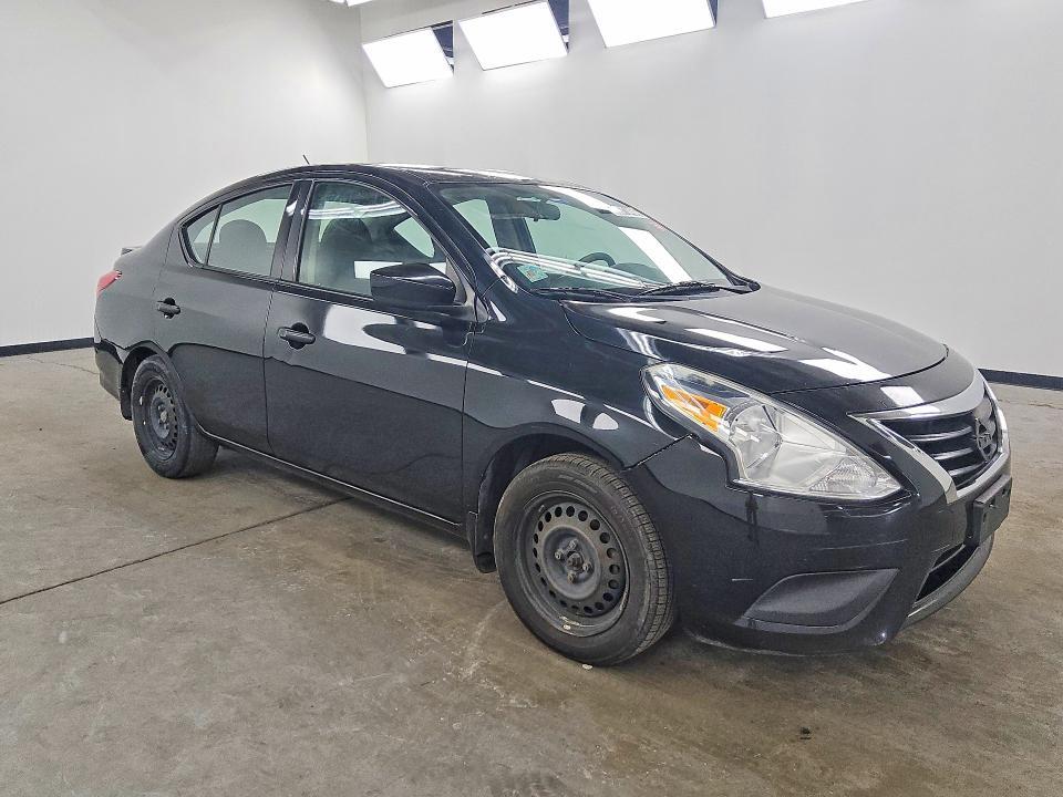 2016 NISSAN VERSA 1.6 S PLUS — Фото 4 из 12