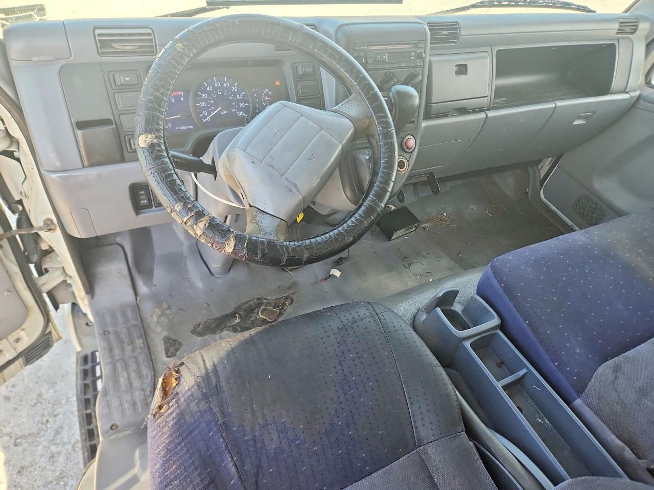 2007 MITSUBISHI FUSO FE84D REFRIGERATED BOX TRUCK — Фото 8 из 14