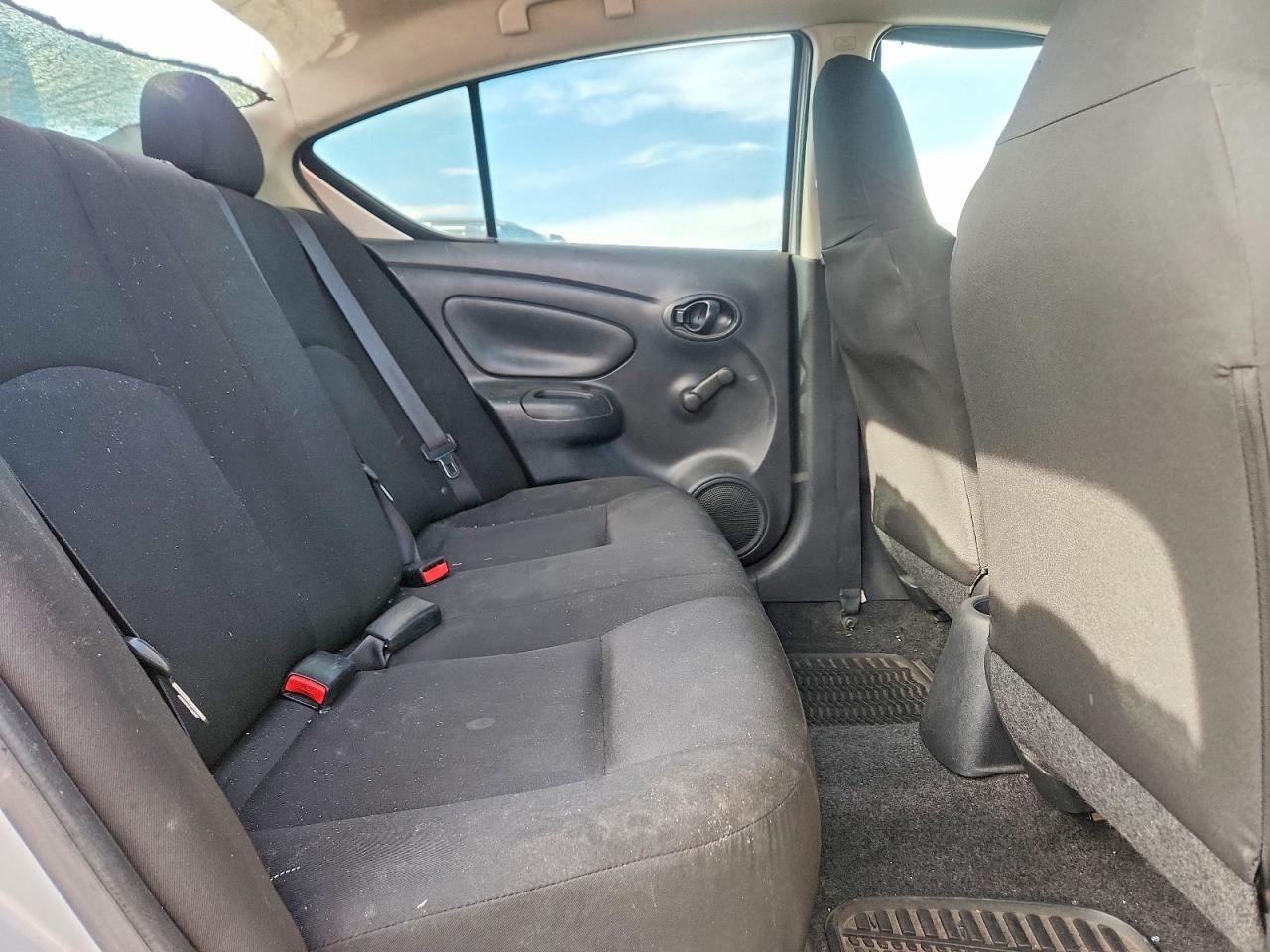 2016 NISSAN VERSA 1.6 S — Фото 10 из 12