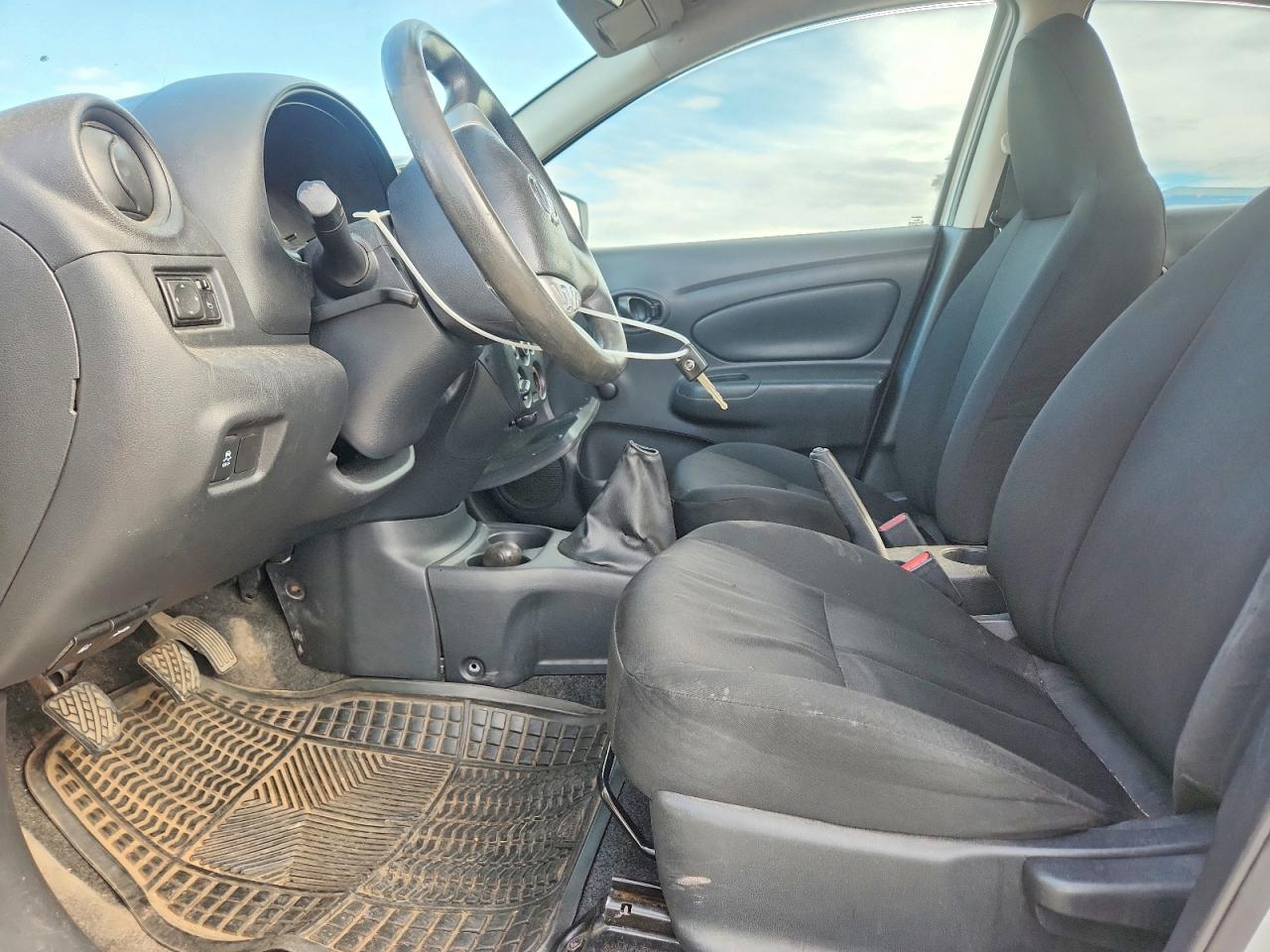 2016 NISSAN VERSA 1.6 S — Фото 7 из 12