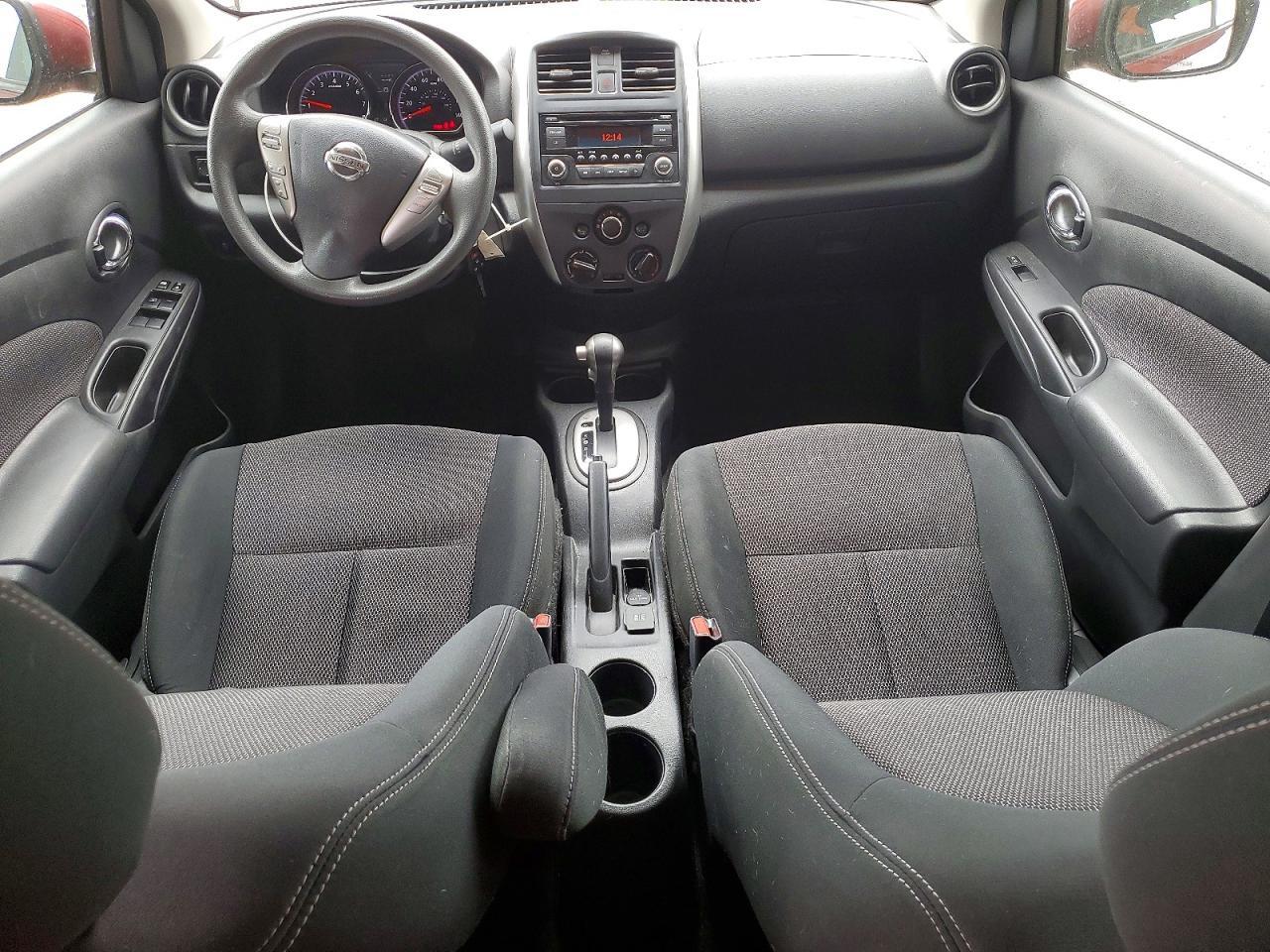 2016 NISSAN VERSA 1.6 SV — Фото 8 из 12