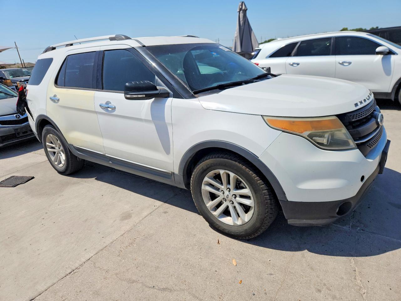 2013 FORD EXPLORER XLT — Фото 4 из 13