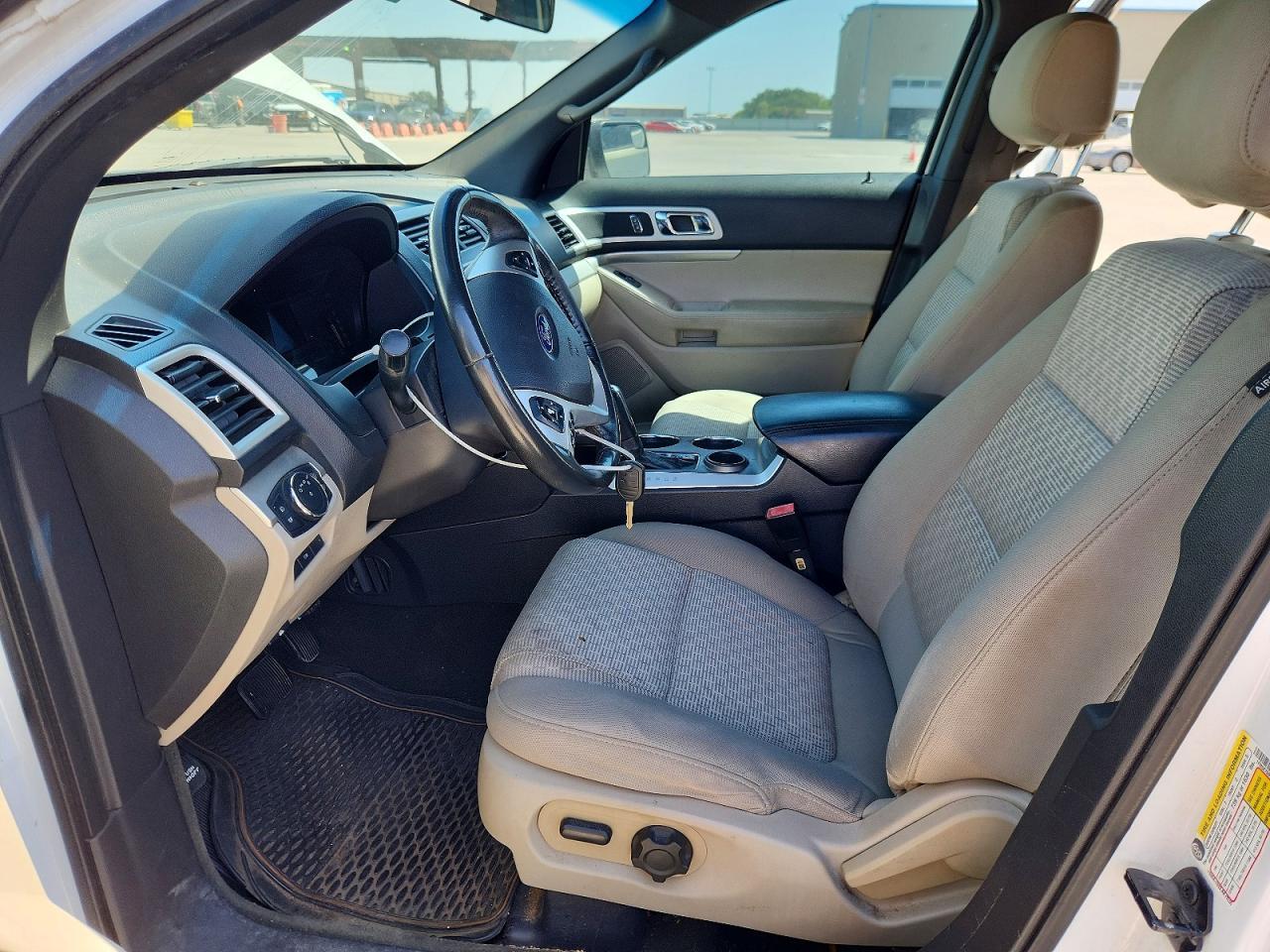 2013 FORD EXPLORER XLT — Фото 7 из 13