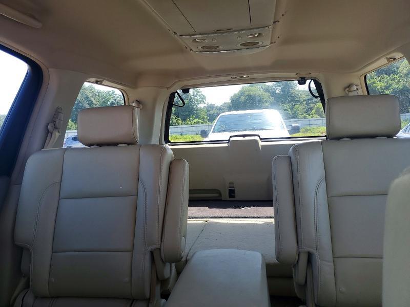 2010 INFINITI QX56 BASE — Фото 10 из 13